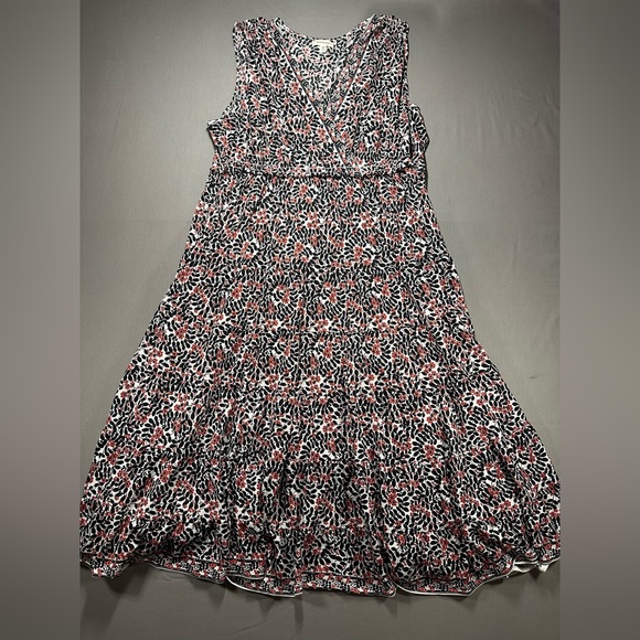 Max Studio V-Neck Empire Tiered A-Line Maxi Dress - Size 3X - Picture 1 of 14